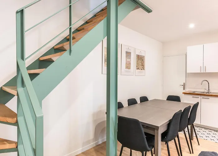 Charming House - 6 Guests - Buttes Chaumont Parc * Παρίσι