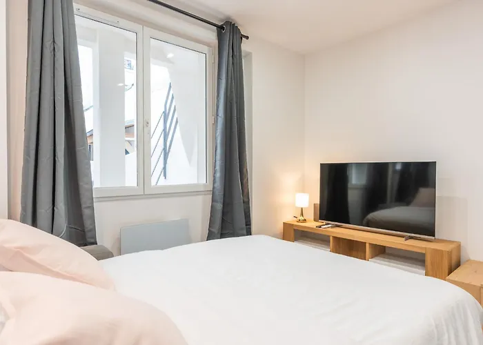 Charming House - 6 Guests - Buttes Chaumont Parc Διαμέρισμα Παρίσι